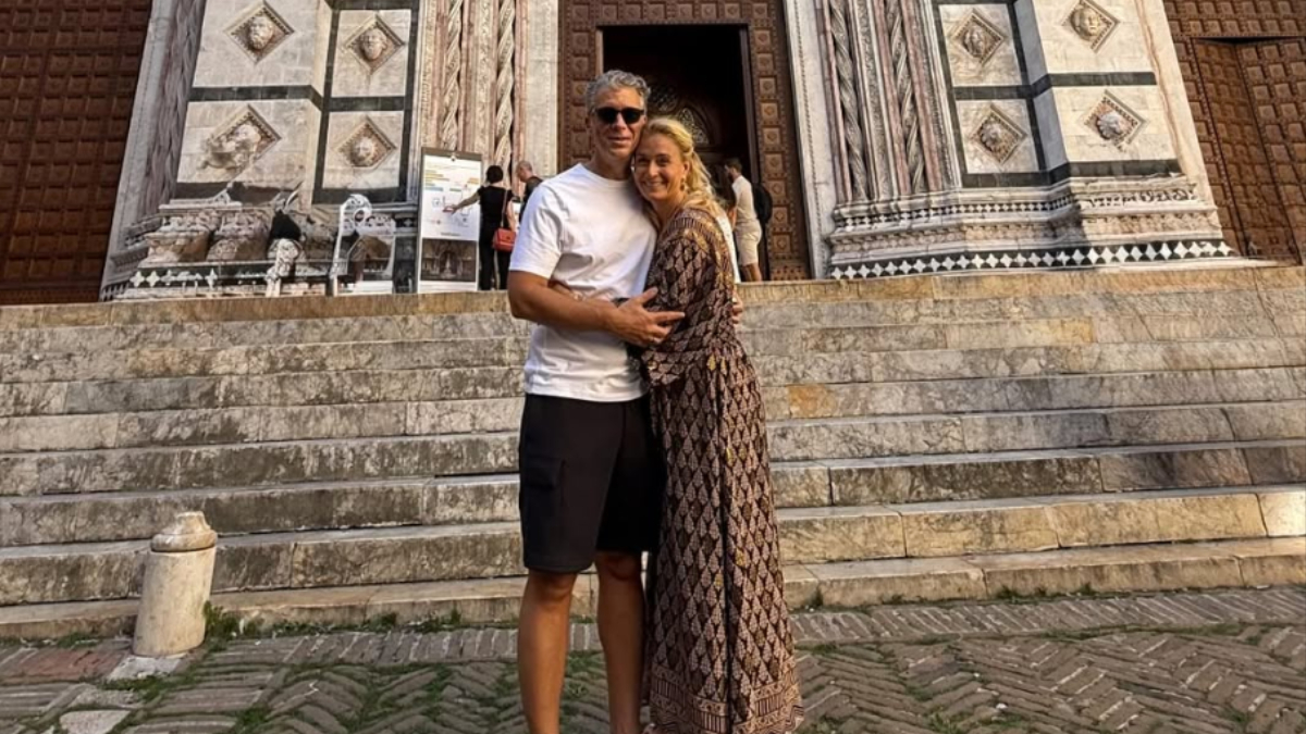 Ceyda Düvenci ve sevgilisi Güçlü Mete’den yeni aşk karesi geldi