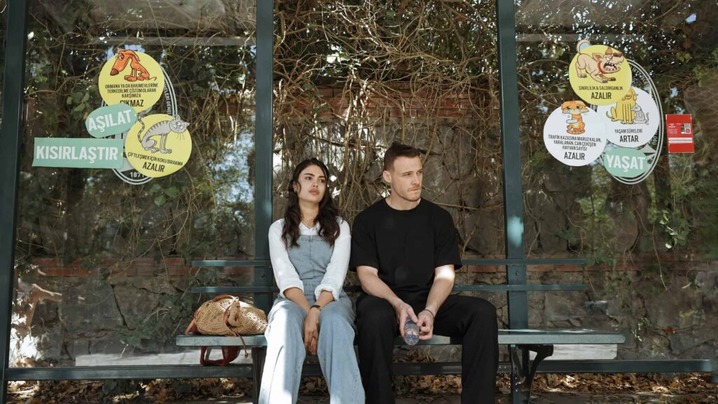 Çarpıntı 2. Bölüm Aras, Emre’ye gözdağı verdi! Hülya evi terk etti!