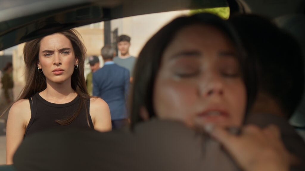 Uzak Şehir’in yeni bölümünden tanıtım yayınlandı! Alya, Boran’ın yaşadığını öğreniyor!