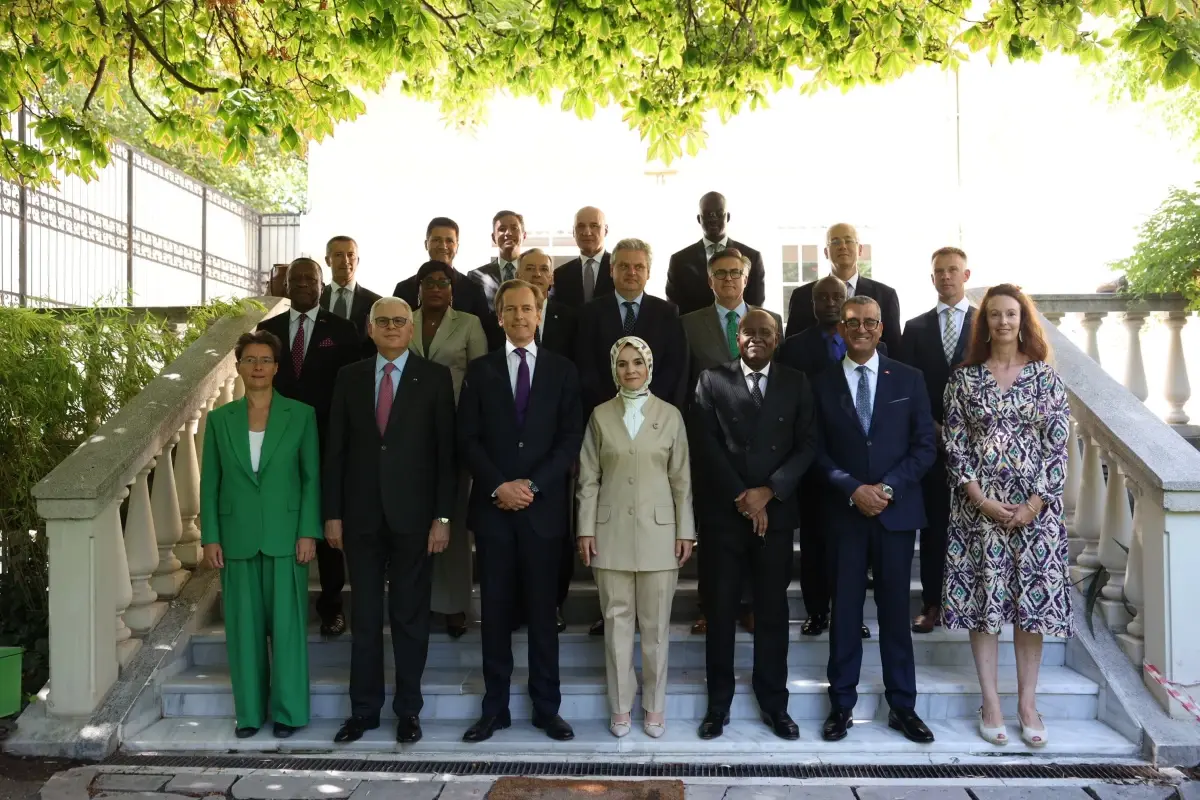 Bakan Göktaş, Frankofon Büyükelçilerle Aile Diplomasisi Üzerine Görüşme Gerçekleştirdi