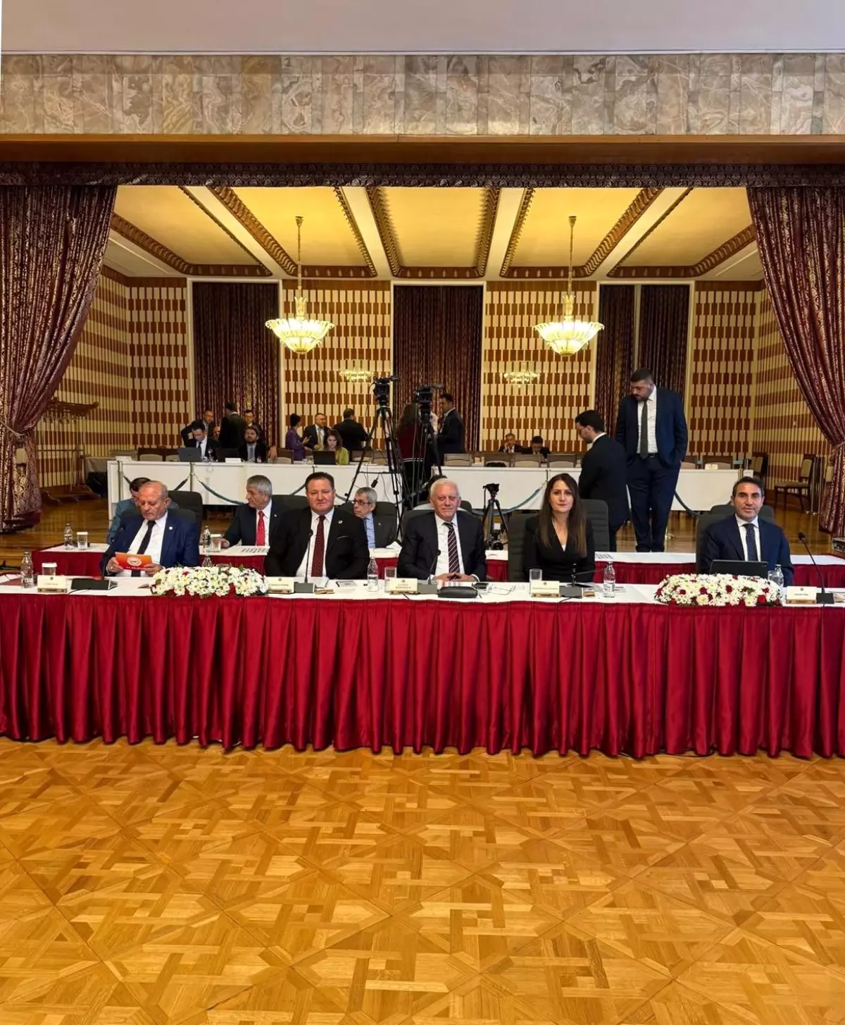 Kadınlardan Barış Çağrısı: Ekonomik Gelecek İçin Birlik Olmalıyız