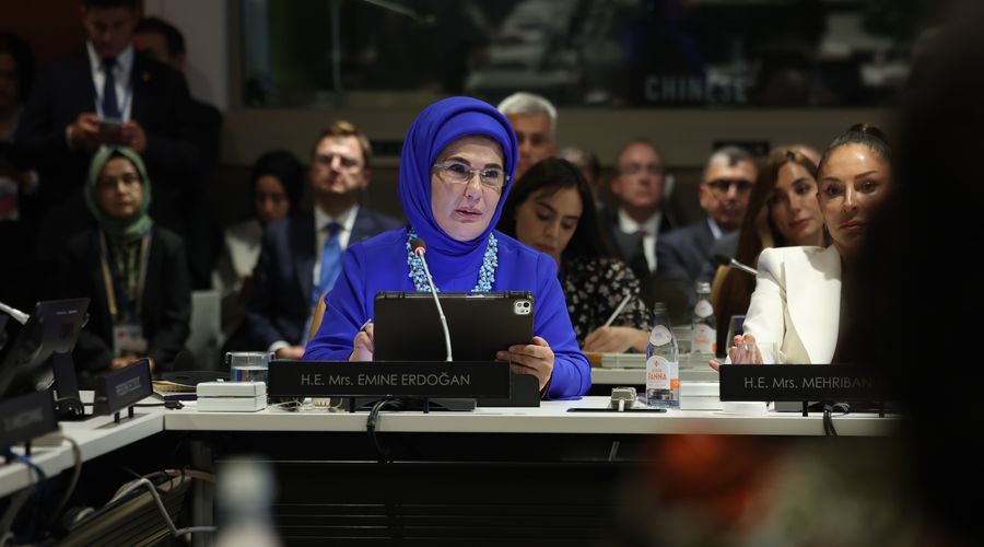 Emine Erdoğan, BM’de Bulaşıcı Olmayan Hastalıklar 4’üncü Yüksek Düzeyli Toplantısı etkinliğine katıldı Emine Erdoğan, BM’de Bulaşıcı Olmayan Hastalıklar 4’üncü Yüksek Düzeyli Toplantısı etkinliğine katıldı