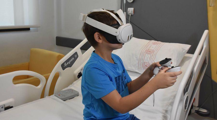 Küçük kalpler, sanal gerçeklikle korkularını yeniyor