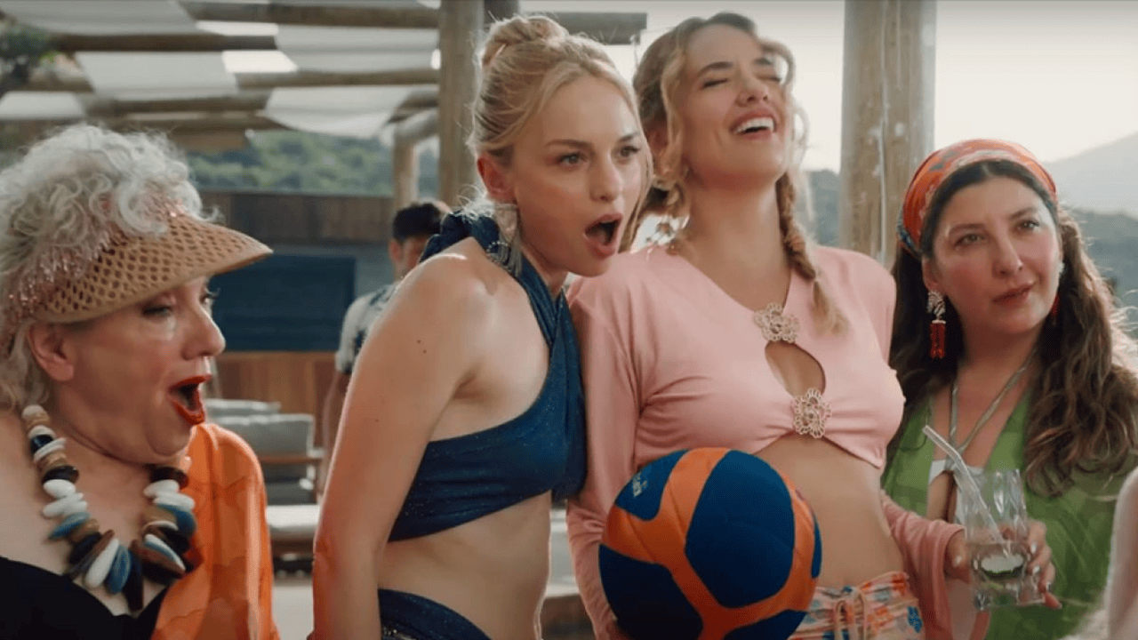 “Gelin Takımı 2” Yeni Macerasıyla Şimdi Sinemalarda!