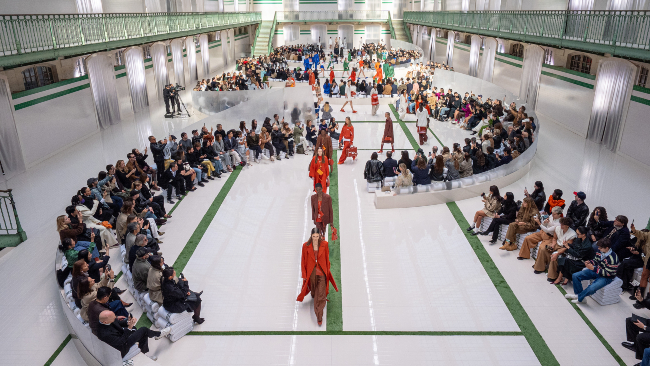 LACOSTE İlkbahar-Yaz 2026 DEFİLESİ | “THE LOCKER ROOM”