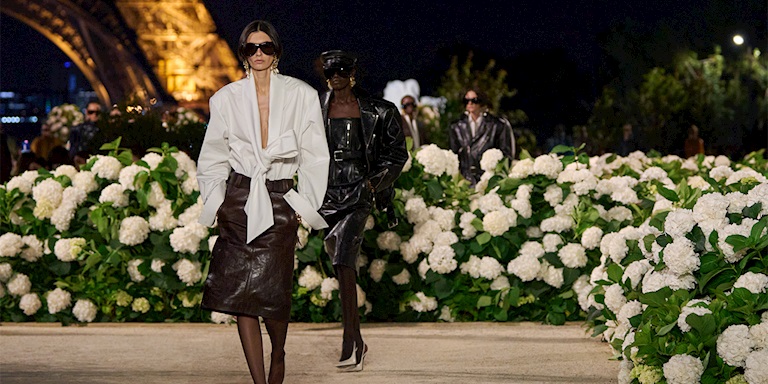 Paris Moda Haftası: Saint Laurent İlkbahar/Yaz 2026 Paris Moda Haftası: Saint Laurent İlkbahar/Yaz 2026