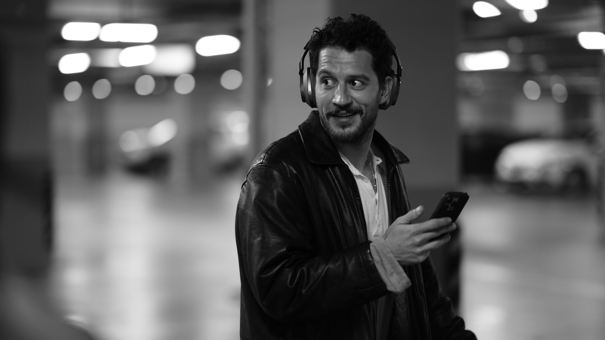 Oyuncu Uraz Kaygılaroğlu’nun acı günü! Babaannesi vefat etti