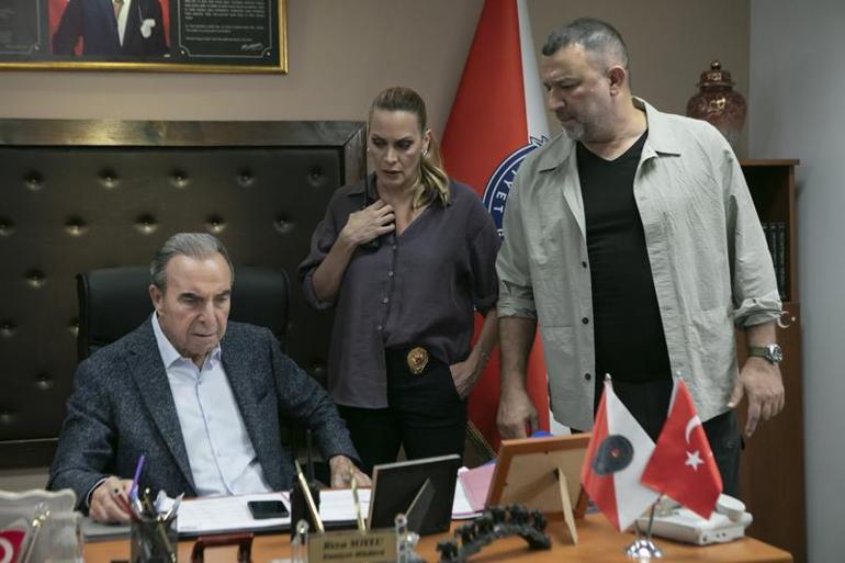 Arka Sokaklar zirveden inmiyor! Sosyal medyada yorum yağmuru