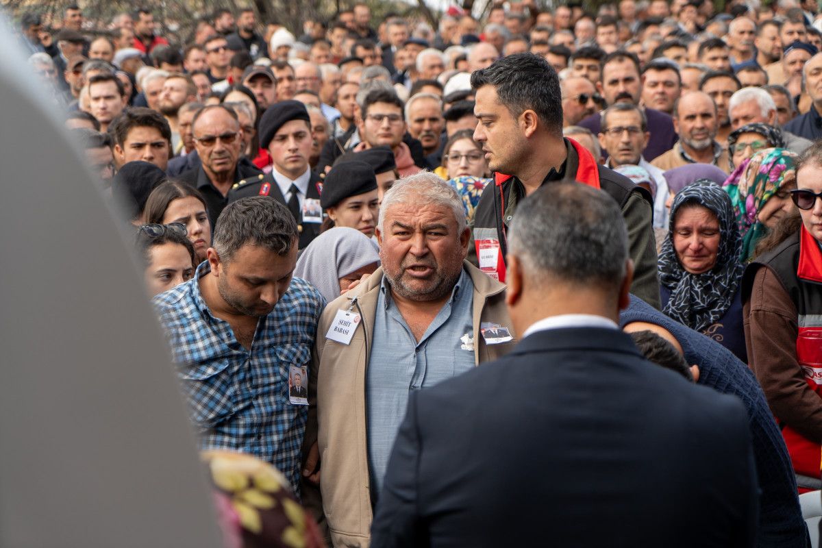 Şehit Jandarma Astsubay Hakkı Eryılmaz, memleketi Manisa’da son yolculuğuna uğurlandı