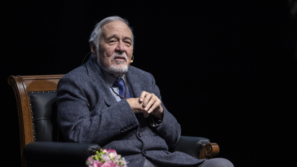 İlber Ortaylı rahatsızlığı nedeniyle bir süre istirahate çekileceğini açıkladı