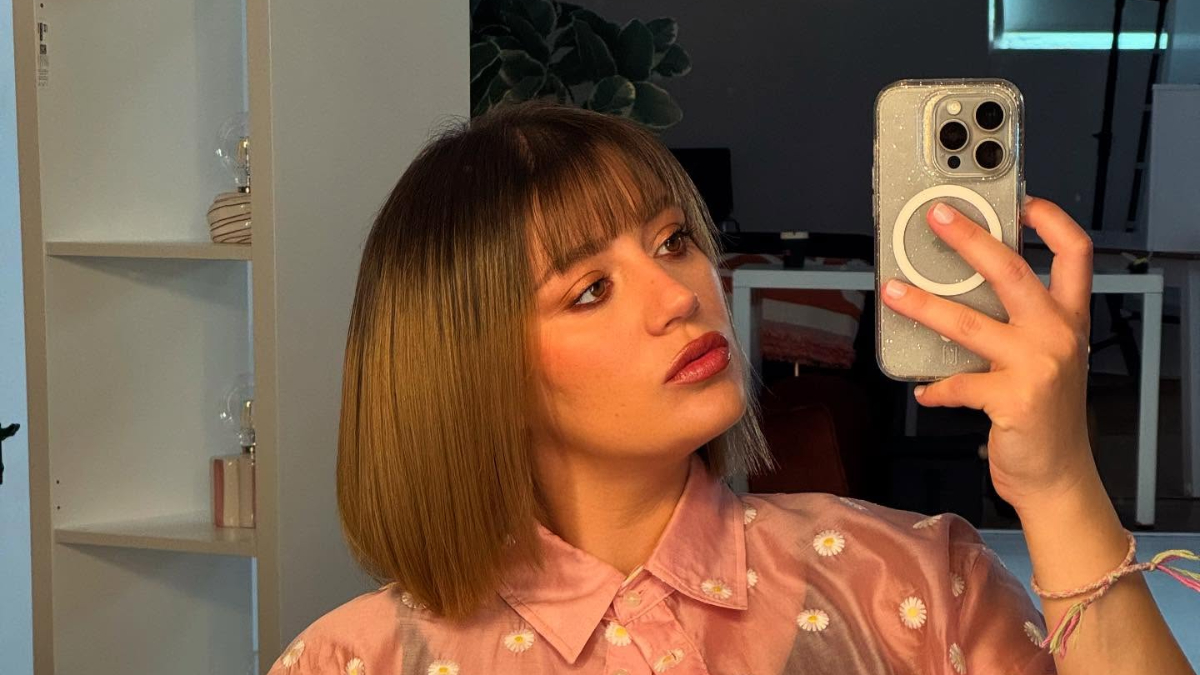 Son paylaşımıyla hayranlarını korkuttu! Gizem Karaca ve bebeği hastalandı Son paylaşımıyla hayranlarını korkuttu! Gizem Karaca ve bebeği hastalandı