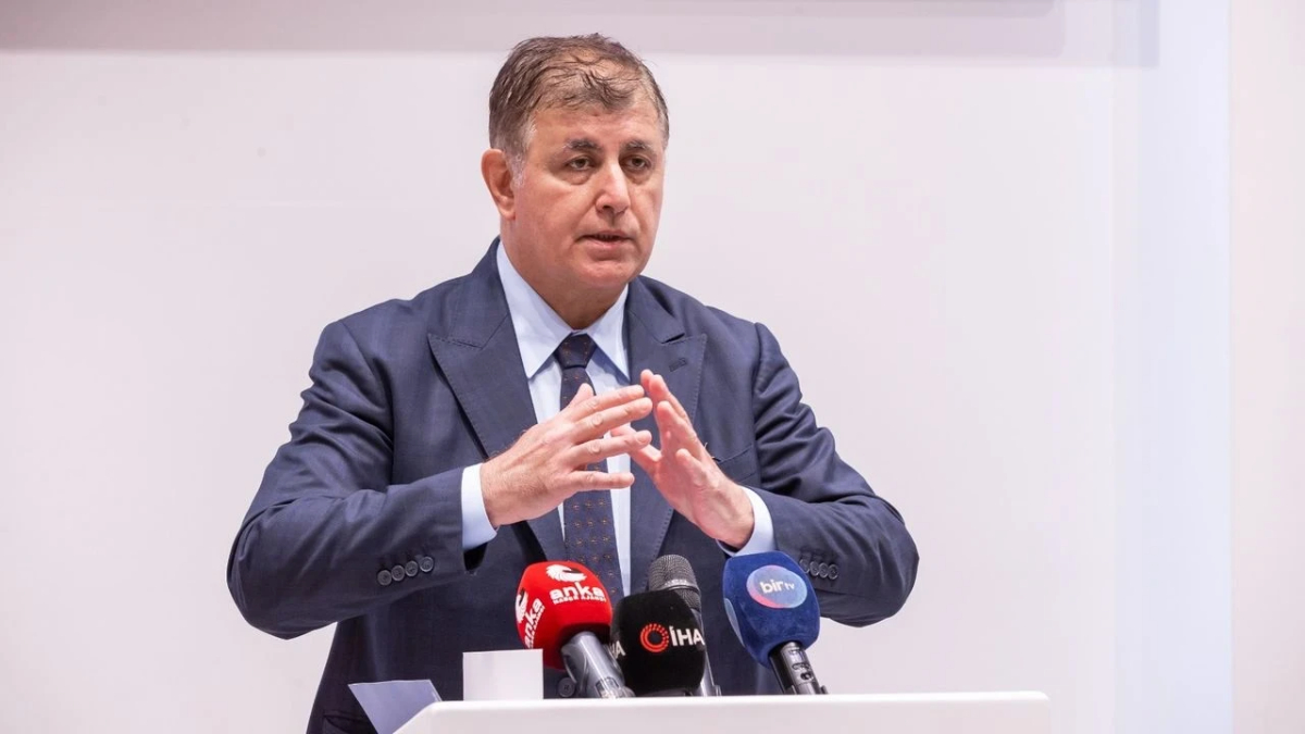 İzmir’deki kentsel dönüşüm hak sahiplerinden Cemil Tugay’a tepki