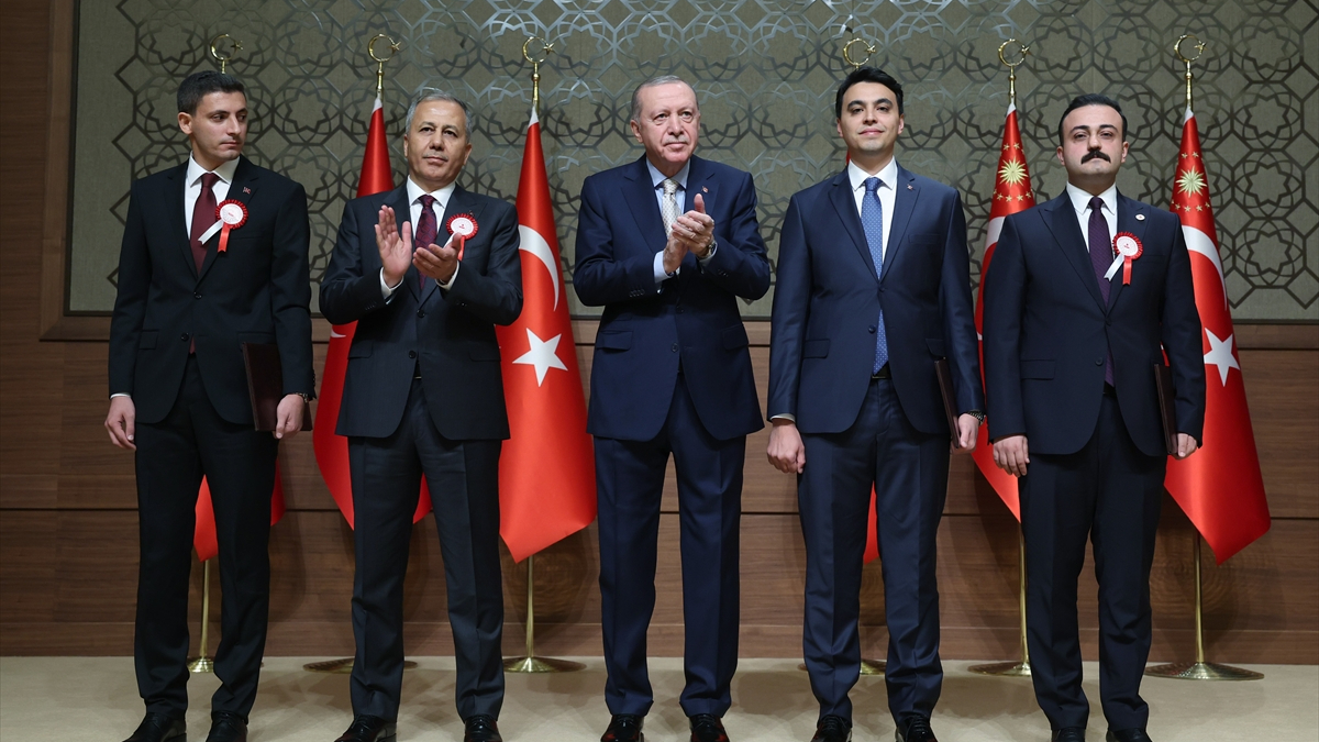 Cumhurbaşkanı Erdoğan’dan göreve başlayacak kaymakamlara nasihatler