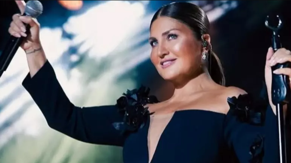 Sibel Can babaanne oldu! Lina bebek doğdu Sibel Can babaanne oldu! Lina bebek doğdu