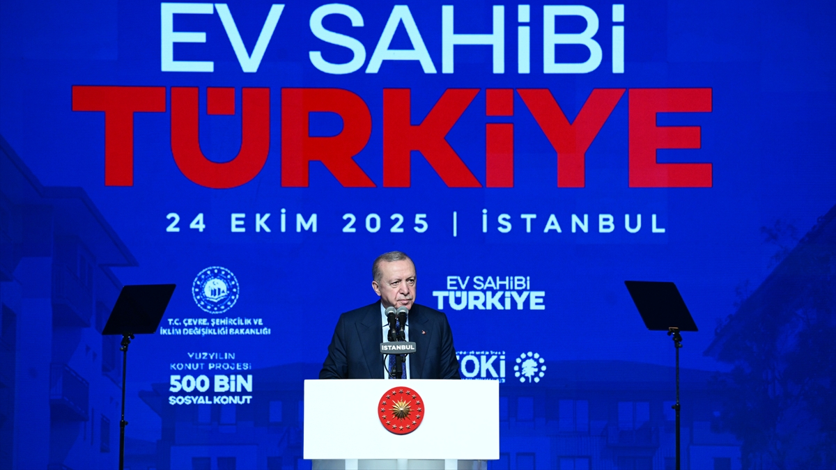 Cumhurbaşkanı Erdoğan: 500 bin konutun 100 binini İstanbul’da yapacağız
