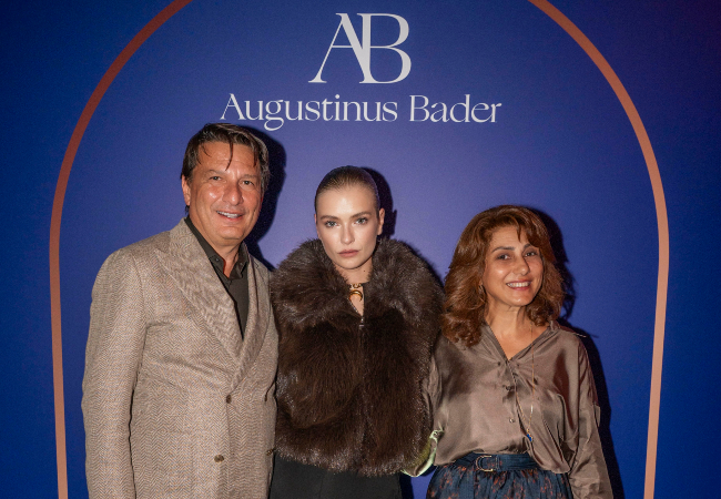 Augustinus Bader İstanbul’da Bilim ve Güzelliği Buluşturdu Augustinus Bader İstanbul’da Bilim ve Güzelliği Buluşturdu