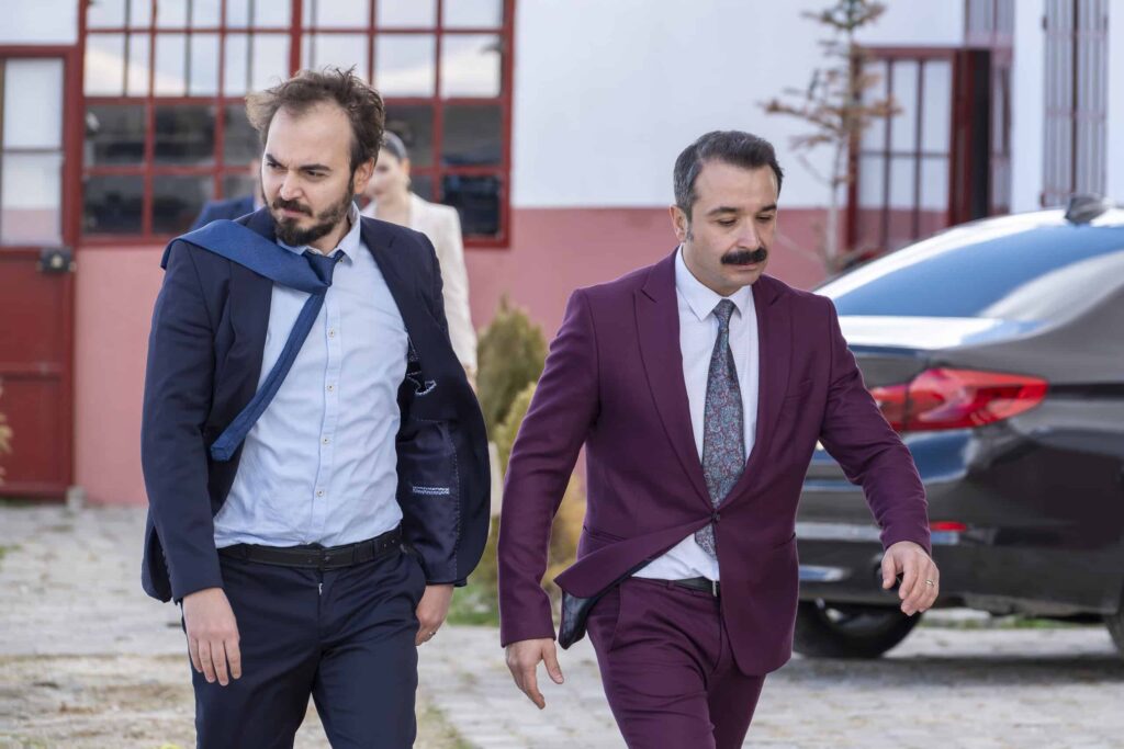 Gönül Dağı 190. Bölümde Taner kazanmasına rağmen görevi Leyla’ya devretti! Ameliyatın ardından Veysel hayati tehlikeyi atlattı!