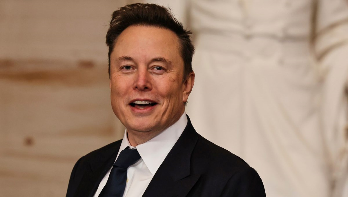 Elon Musk, Tesla’nın “robot ordusunu” yönetmek için 1 trilyon dolar istiyor