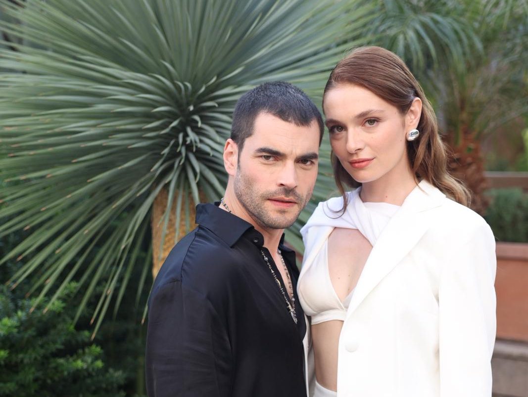 Show TV’de ekranlara gelen ‘Veliaht’ın dünya lansmanı Cannes’da gerçekleşti!