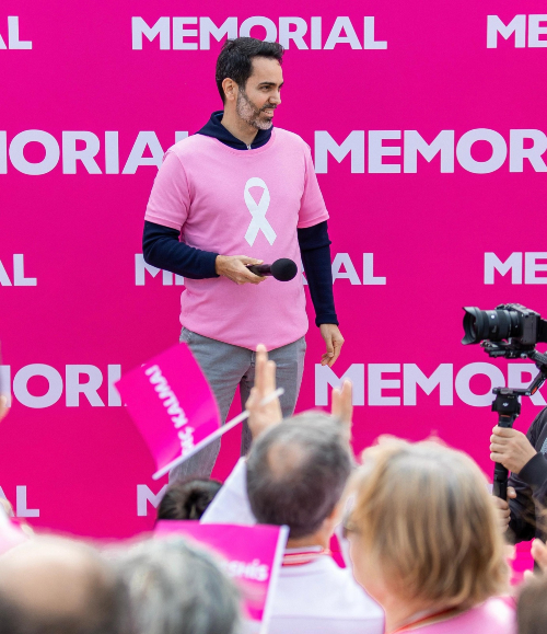 Meme Kanseri Farkındalığı için Binlerce Adım: Caddebostan’da Pembe Yürüyüş