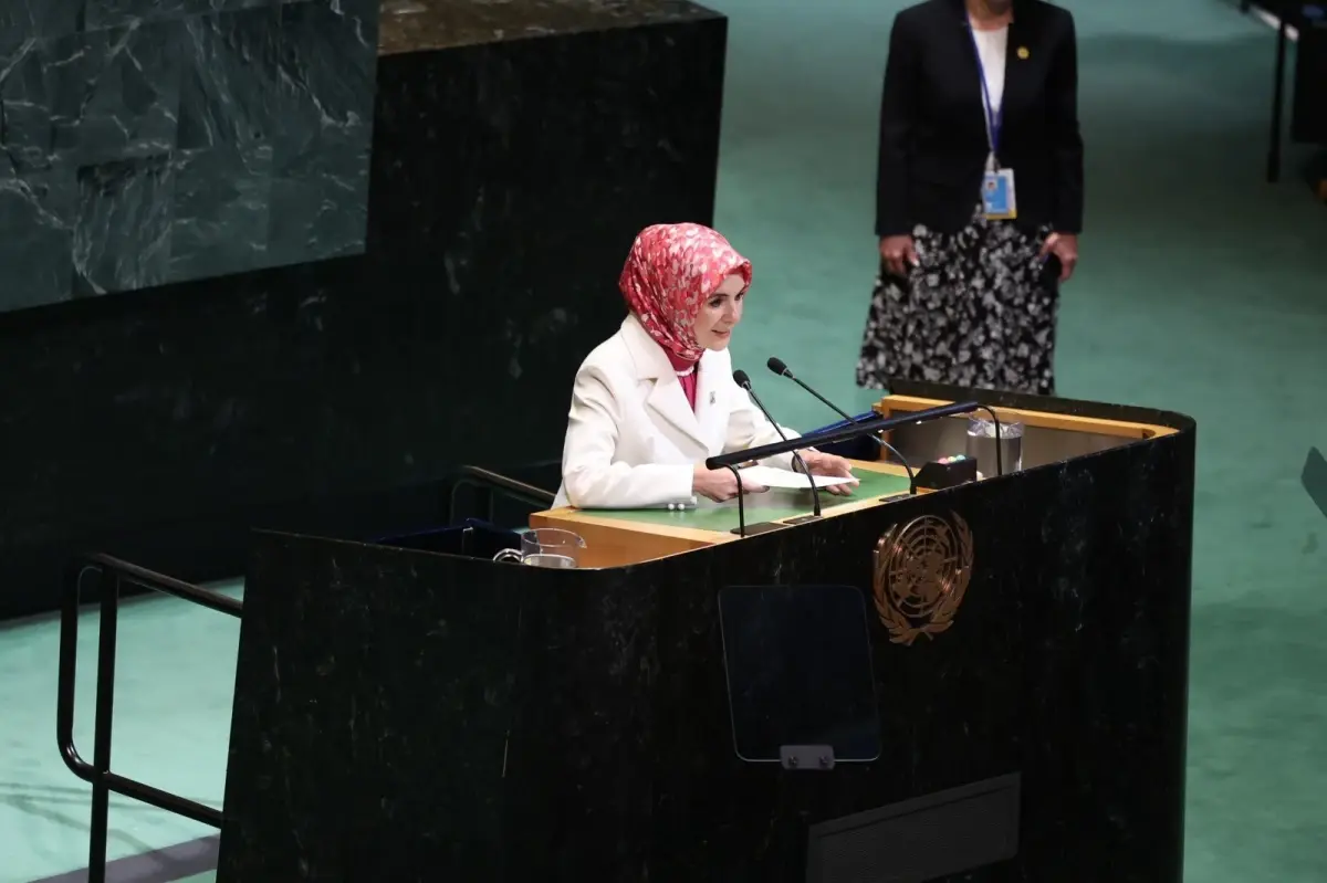 Bakan Göktaş, Kadın Hakları İçin Üst Düzey Toplantıya Katıldı