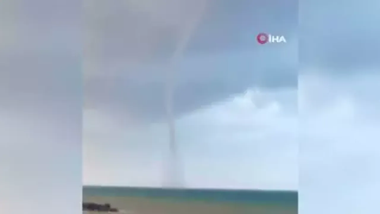 İskenderun Körfezi’ndeki korkutan hortum kameralara yansıdı