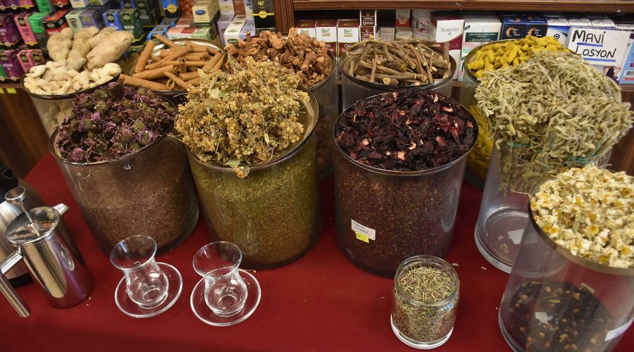 Prof. Dr. Şener: Kış çaylarında toksin riski var