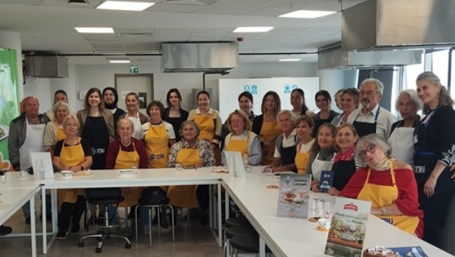 Muratbey, İkinci Bahar Akademisi’ni kurdu Muratbey, İkinci Bahar Akademisi’ni kurdu