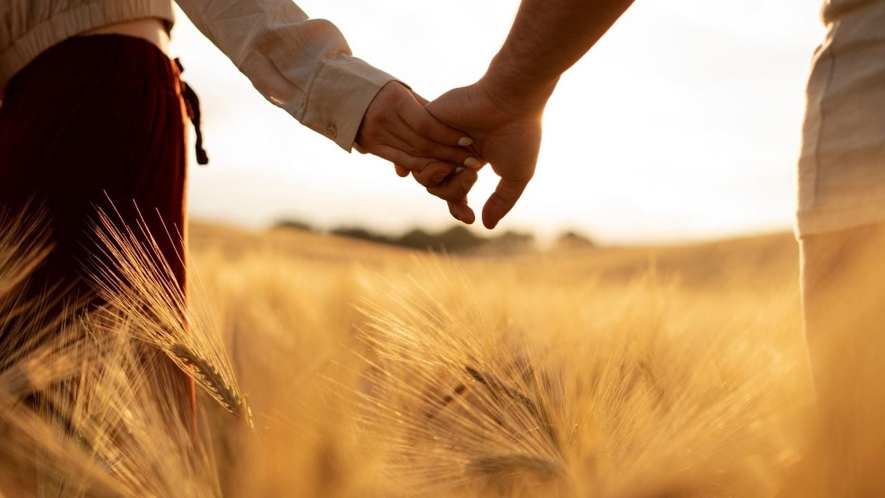 Romantik ilişkide push-pull (itme-çekme) dinamiği nedir?