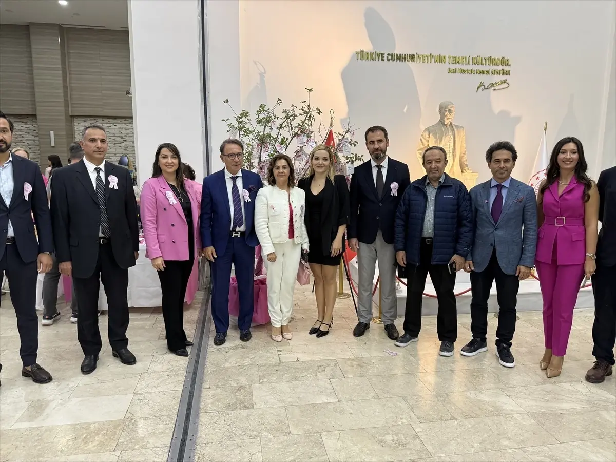 Tekirdağ’da Pembe Güller Şenliği Düzenlendi