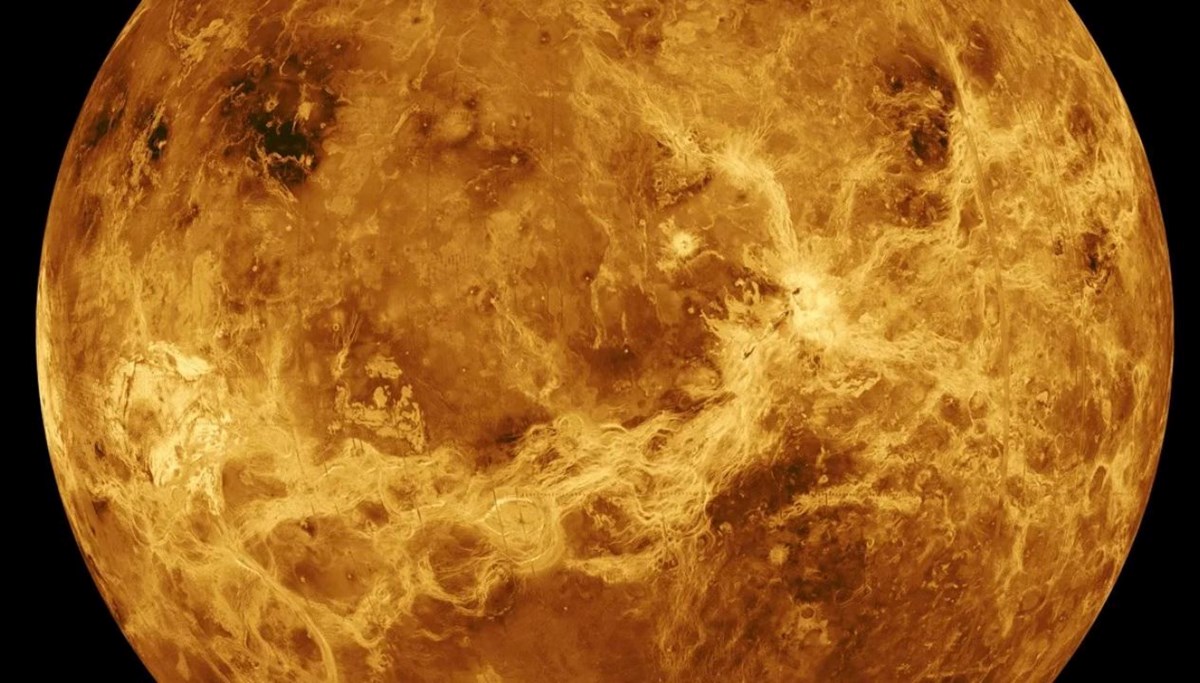 Venüs’ün yüzeyindeki “tuhaf yapılar” ne anlama geliyor? Venüs’ün yüzeyindeki “tuhaf yapılar” ne anlama geliyor?