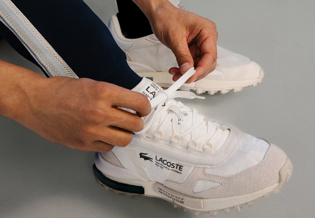Lacoste Elite Active ile Retro Stil Yeniden Şekilleniyor Lacoste Elite Active ile Retro Stil Yeniden Şekilleniyor