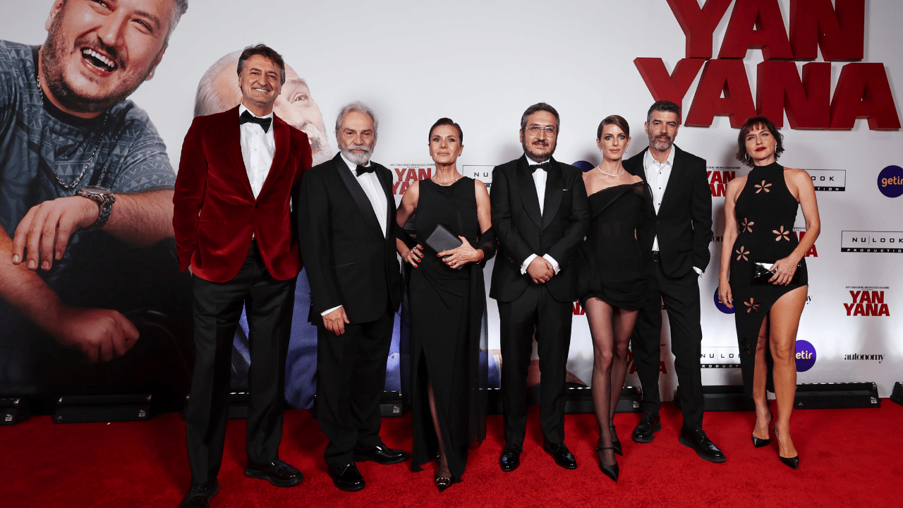 Haluk Bilginer ve Feyyaz Yiğit’in ‘Yan Yana’ Filmi Vizyona…