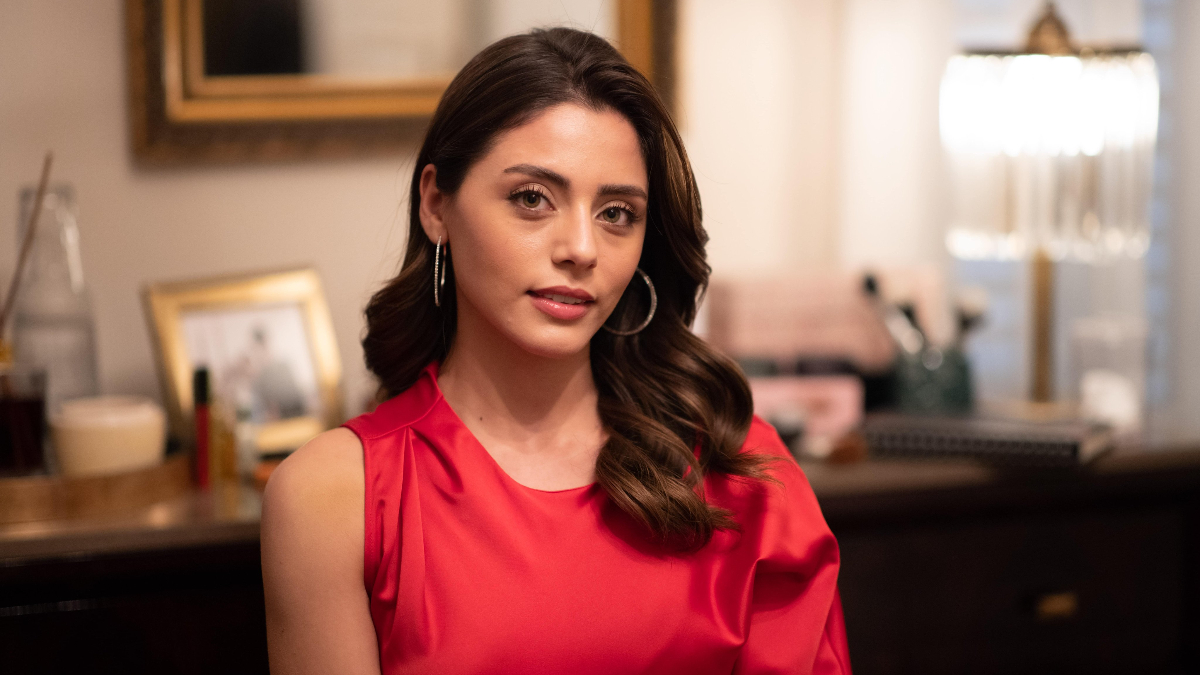 Sıla Türkoğlu, Kızılcık Şerbeti dizisinden ayrıldı Sıla Türkoğlu, Kızılcık Şerbeti dizisinden ayrıldı