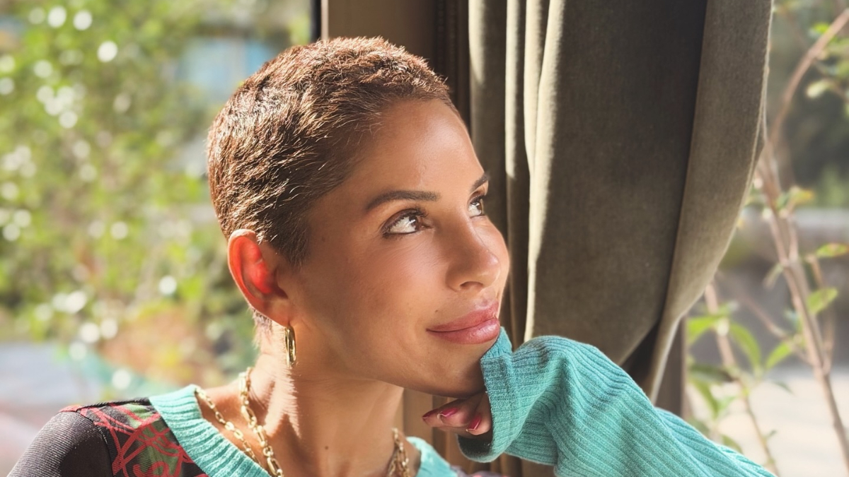 Irmak Ünal, Meme Kanseriyle Mücadelesini Paylaştı Irmak Ünal, Meme Kanseriyle Mücadelesini Paylaştı