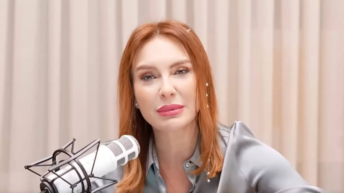 Bahar Feyzan, deprem konutları eleştirilerine yanıt verdi