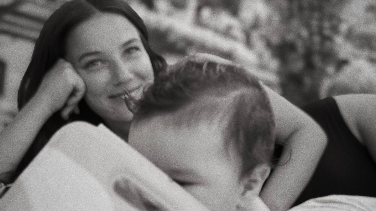 Pınar Deniz, Oğlu Fikret Hakan ile Paylaşımda Bulundu