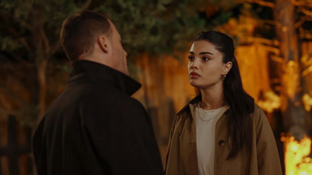 Çarpıntı 8. Bölümde Hülya ve Reyhan Arasındaki Gerilim…