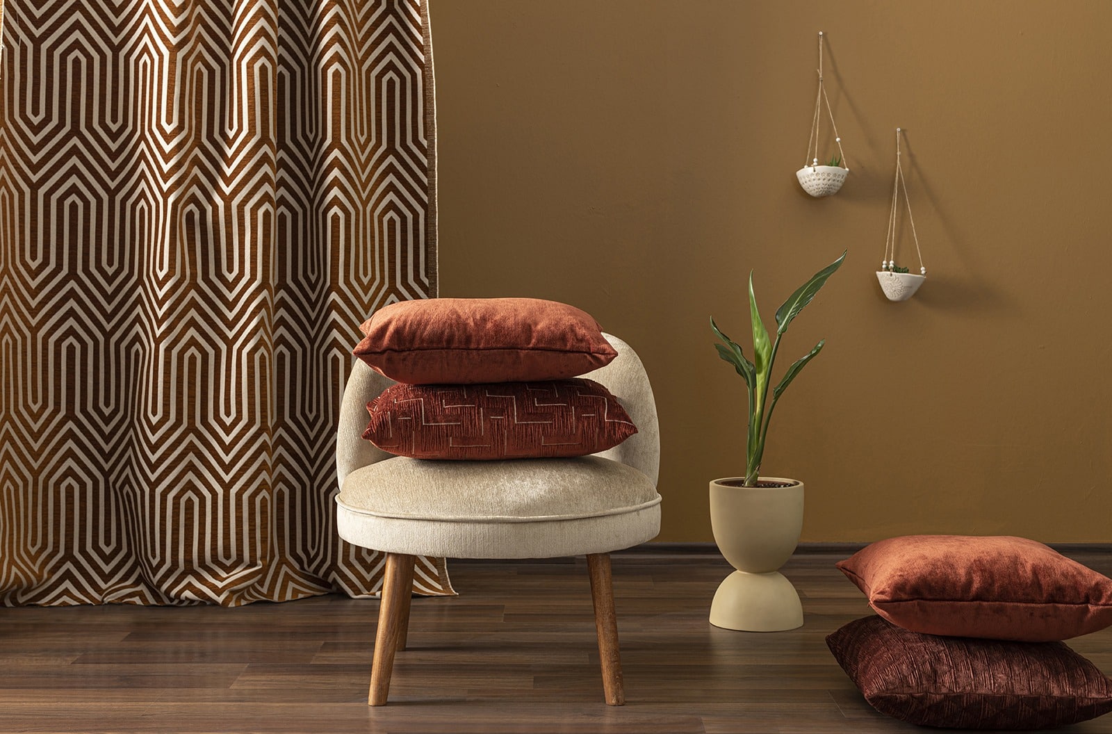 Kırlentlerle Dekorasyona Şıklık Katmanın Yolları